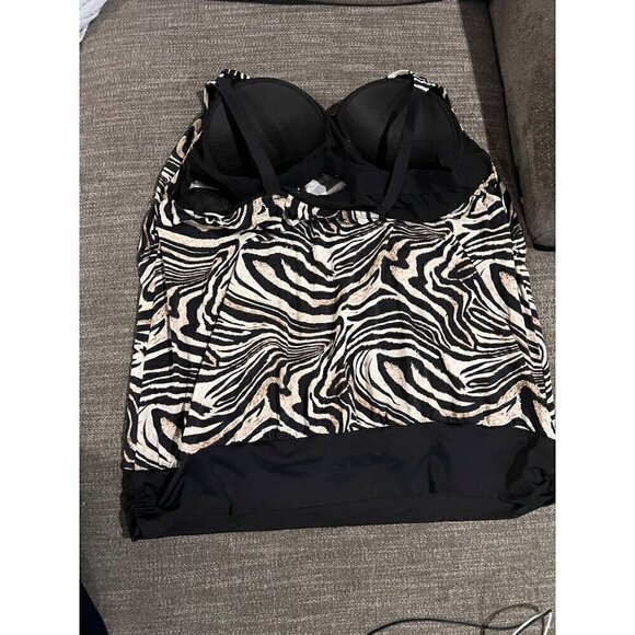 Catherines Zebra Print Tankini Top Size 24W Swim vacation resort cruise - Picture 10 of 11